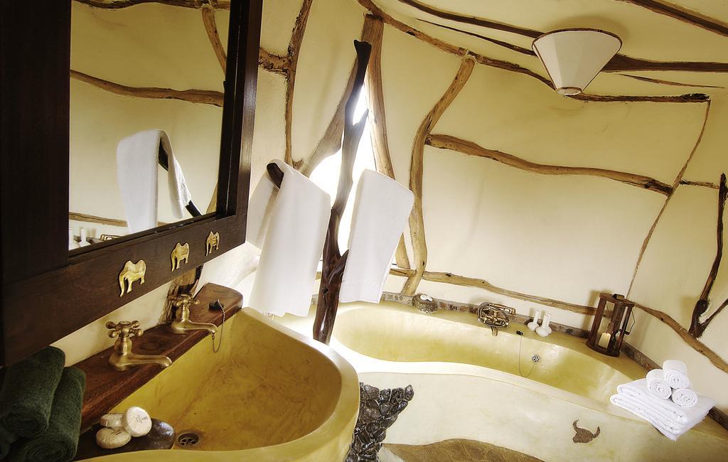 Elerai Camp Hotel Amboseli Ruang foto